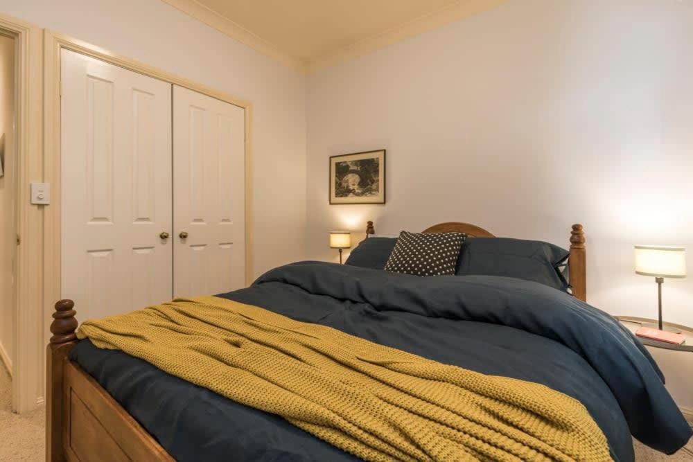 3 Bdrm 2 Bthrm House Close To Canberra Cbd & Anu Eksteriør billede