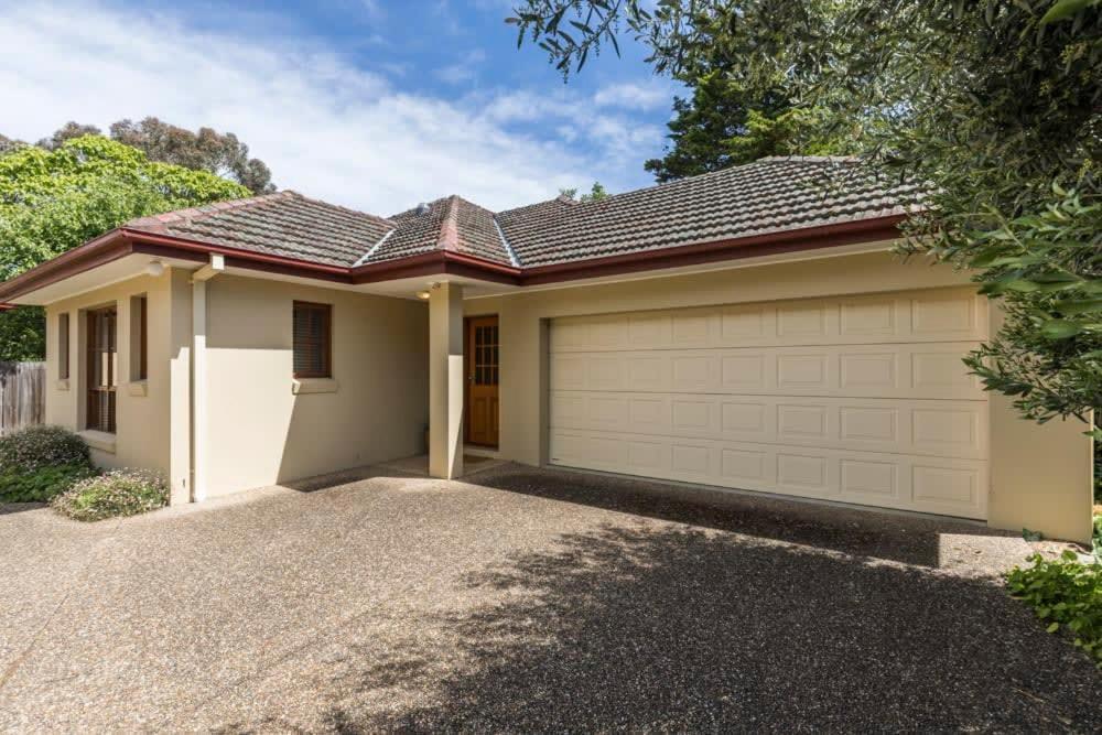3 Bdrm 2 Bthrm House Close To Canberra Cbd & Anu Eksteriør billede
