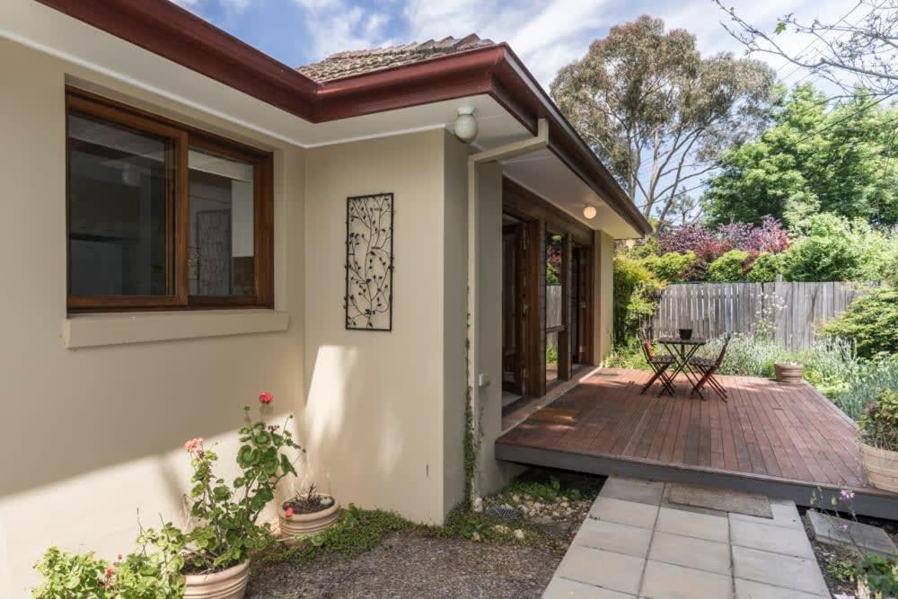 3 Bdrm 2 Bthrm House Close To Canberra Cbd & Anu Eksteriør billede