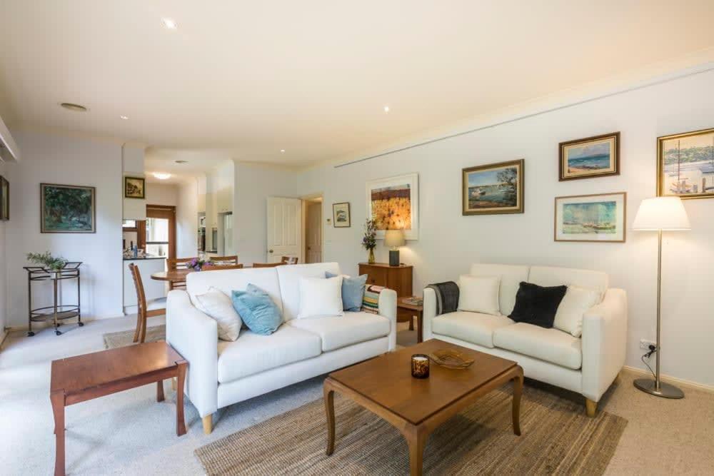 3 Bdrm 2 Bthrm House Close To Canberra Cbd & Anu Eksteriør billede