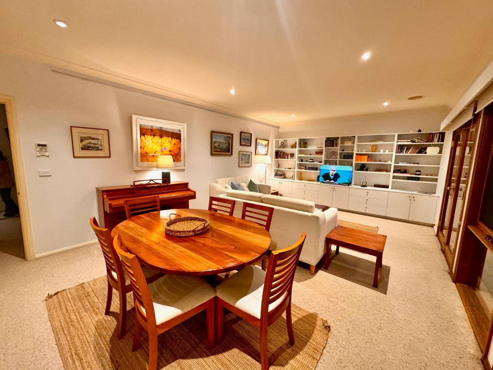3 Bdrm 2 Bthrm House Close To Canberra Cbd & Anu Eksteriør billede